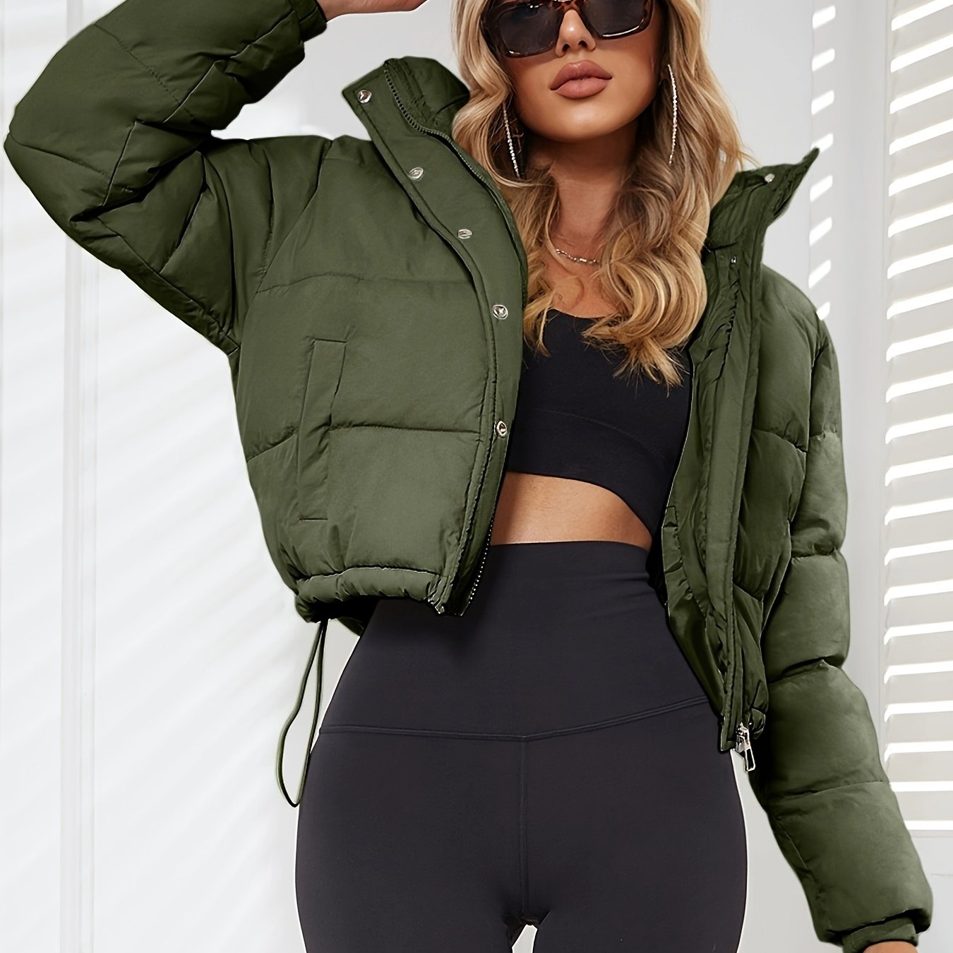 Women’s Cropped Puffer Jacket Long Sleeve