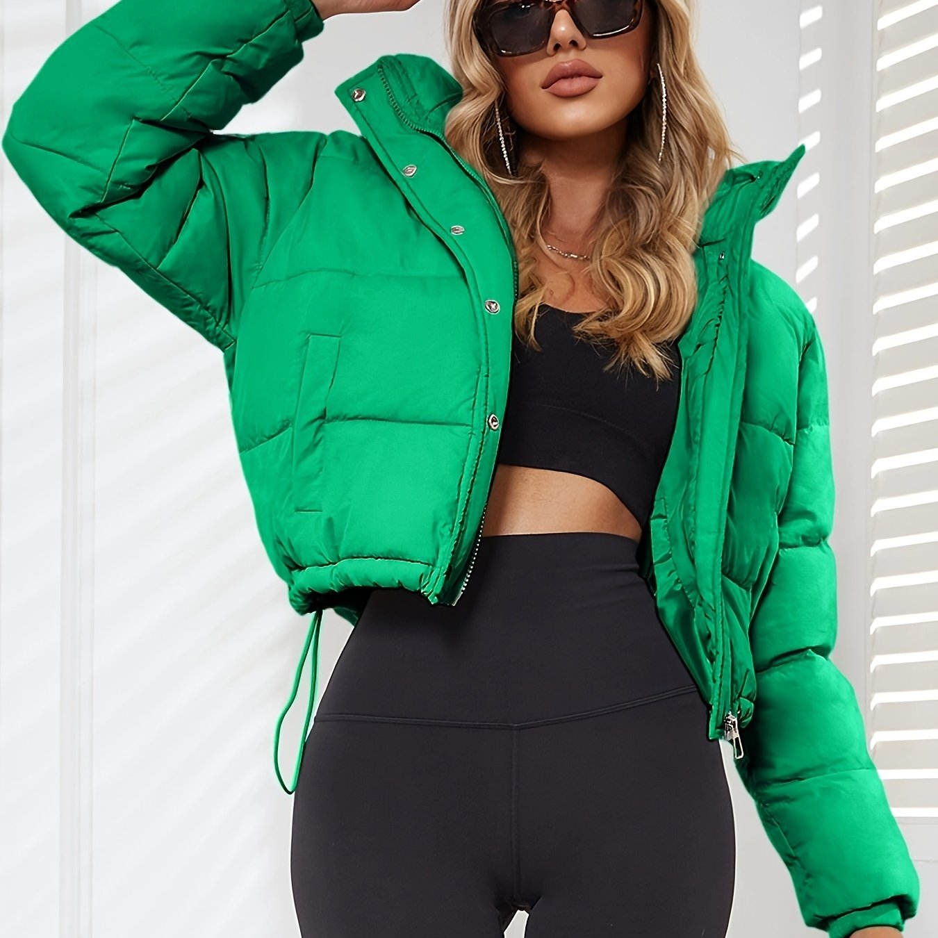Women’s Cropped Puffer Jacket Long Sleeve