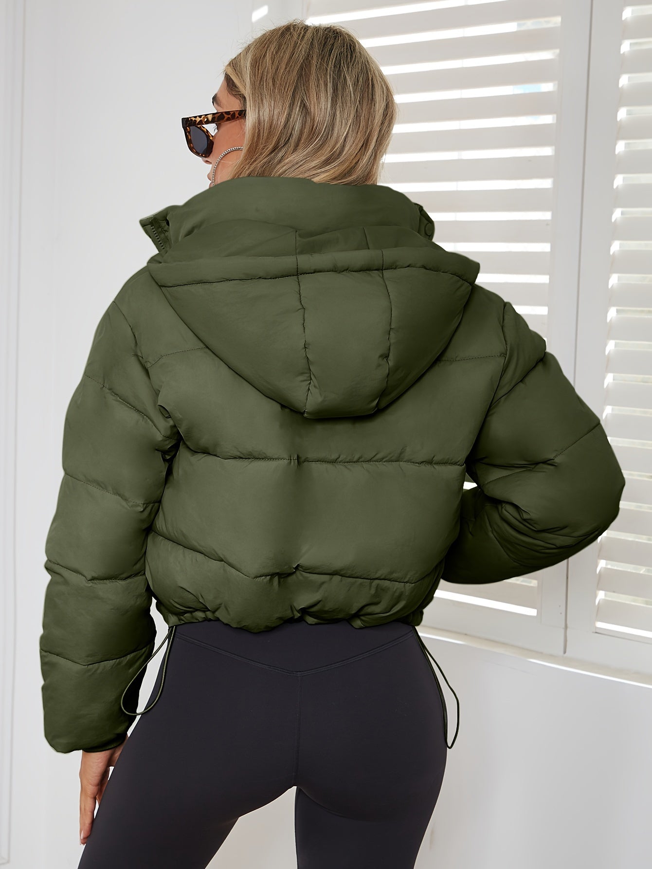 Women’s Cropped Puffer Jacket Long Sleeve