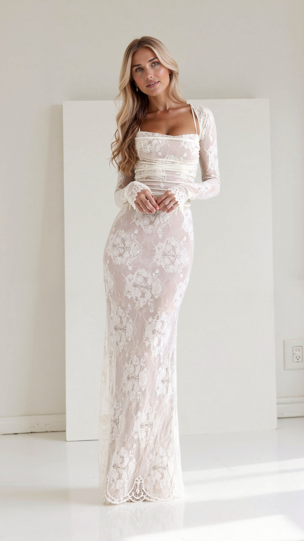 Women’s Long Sleeve Lace Evening Dress Maxi