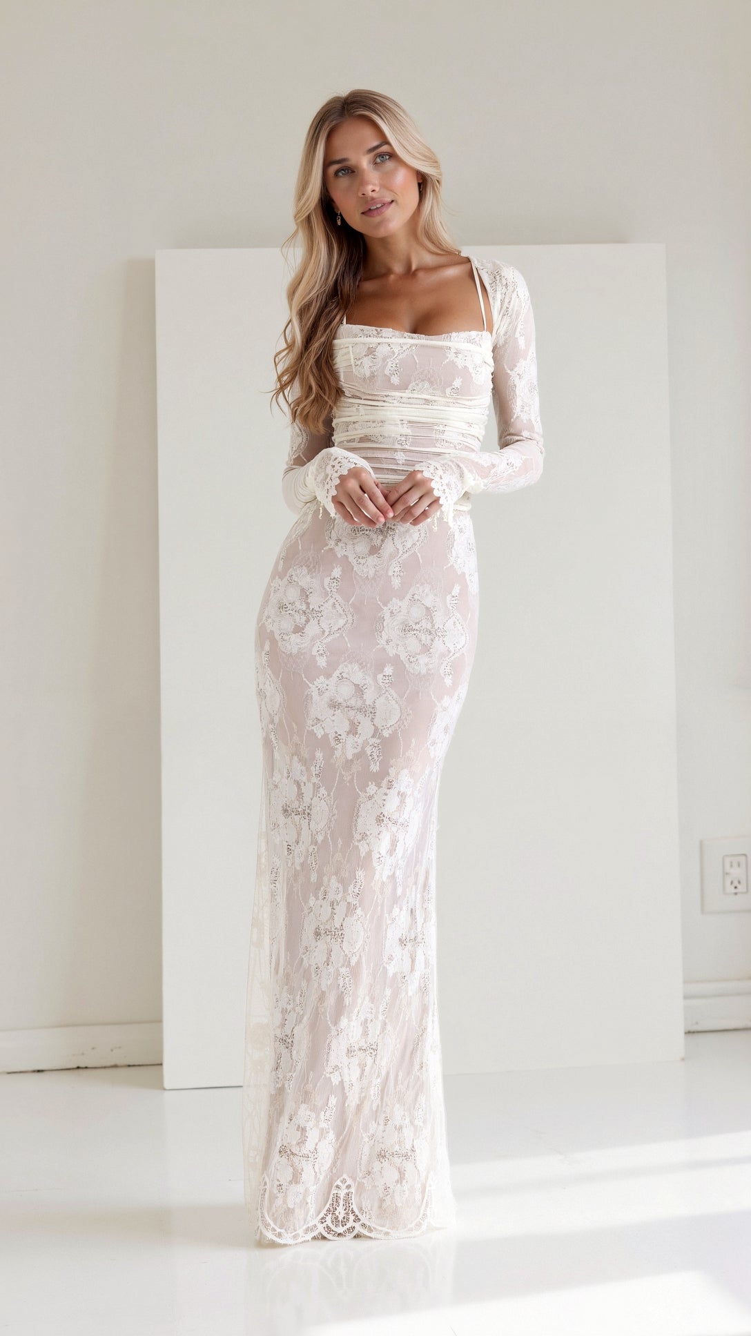 Women’s Long Sleeve Lace Evening Dress Maxi