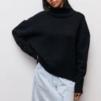 Women’s Oversized Turtleneck Sweater  Long Sleeve