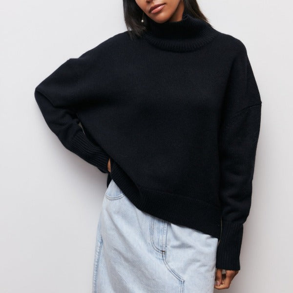 Women’s Oversized Turtleneck Sweater  Long Sleeve