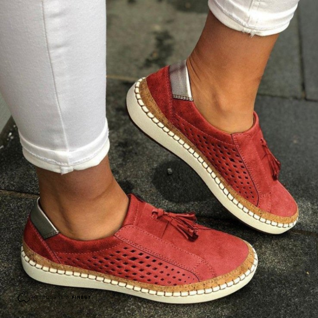 Women’s Slip On Casual Shoes Lace Up